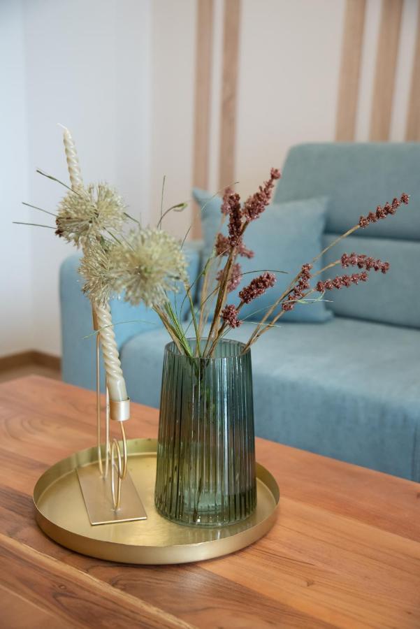 Medluxe Comfort Apartment Athena Bagian luar foto